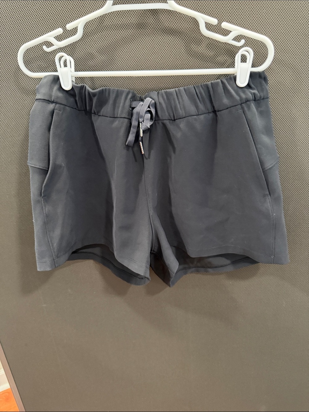 Lululemon shorts size 12